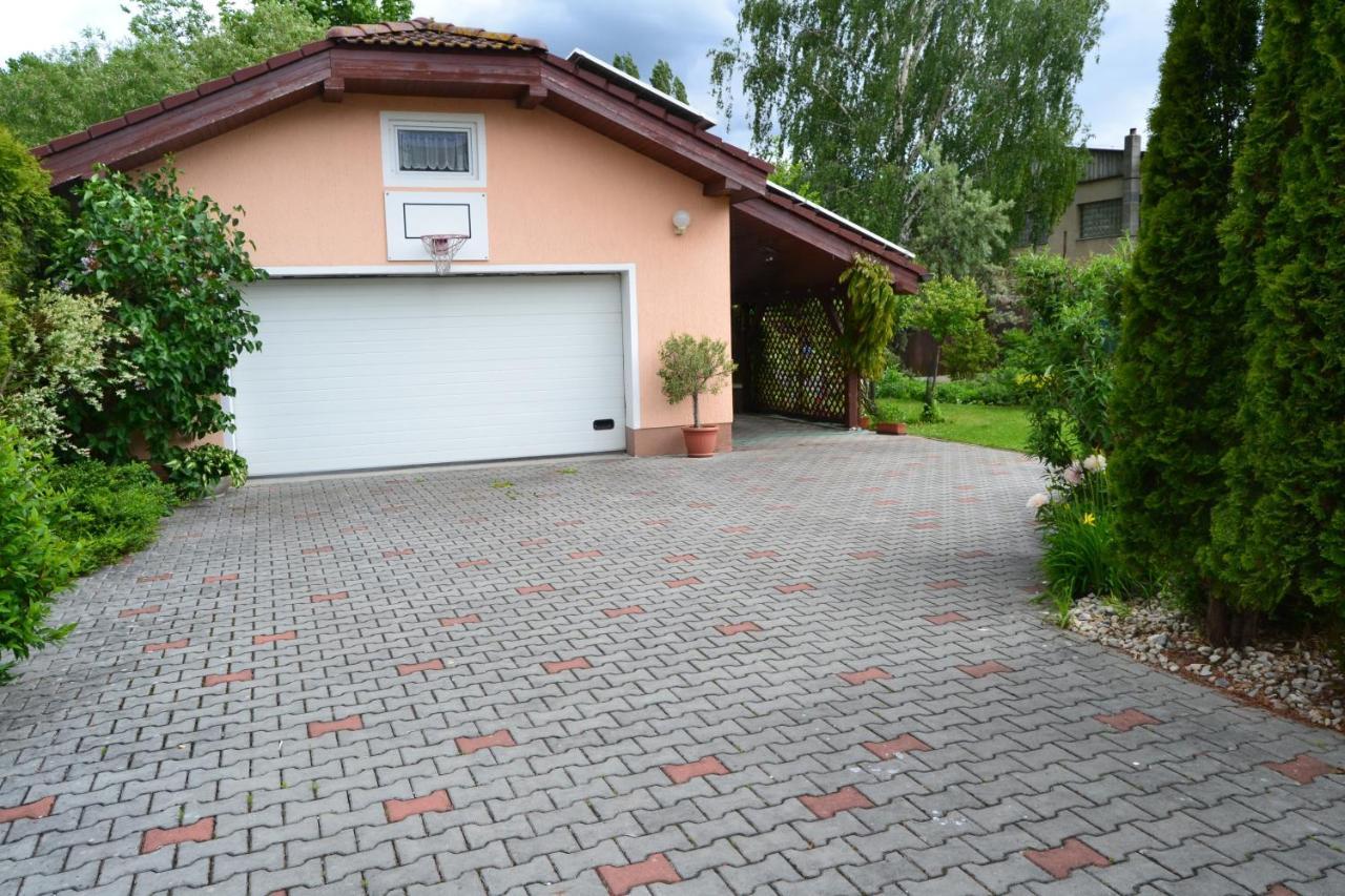 Sušice Pension U Sovy מראה חיצוני תמונה